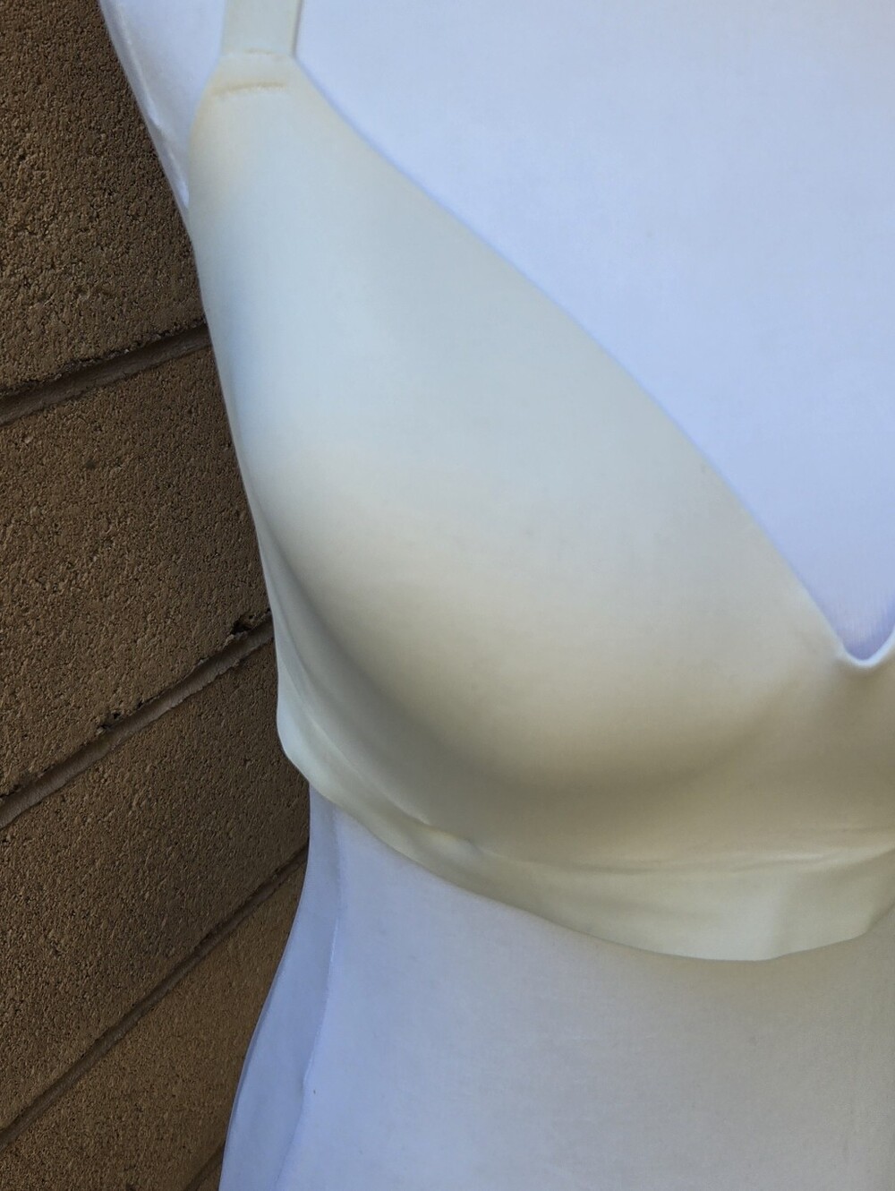 Soma Enbliss Luxe J Hook Lace-Back Comfort Wireless Bra in White - Picture 3 of 9
